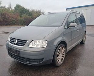 VW Volkswagen Touran Trendline Gebrauchtwagen