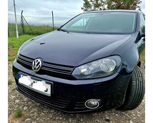 VW Volkswagen Golf 2.0 TDI DSG Comfortline Variant Co Gebrauchtwagen