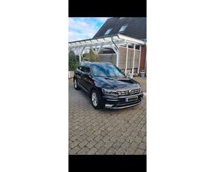 VW Volkswagen Tiguan R-Line 2.0 TSI StH/AHK/Dynaudio Gebrauchtwagen