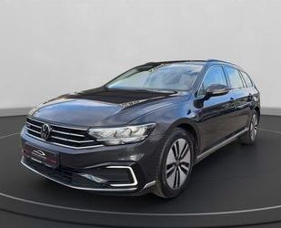 VW Volkswagen Passat Variant GTE 1.4 TSI DSG NAVI*LED Gebrauchtwagen