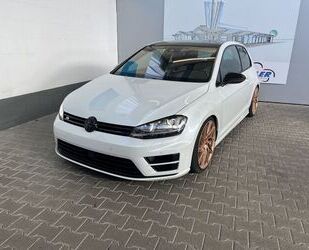 VW Volkswagen Golf 2.0 TSI DSG 4MOTION R NAVI+PANO+AG Gebrauchtwagen