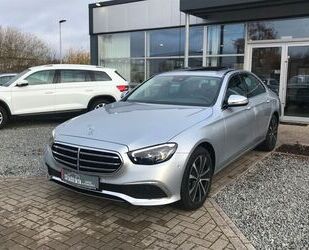 Mercedes-Benz Mercedes-Benz E 200 Lim. Exclusive Leder S-Dach MB Gebrauchtwagen