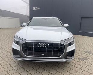 Audi Audi Q8 55 TFSI quattro*Navi*RFK*Pano*Neuwertig!! Gebrauchtwagen