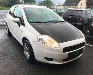 Fiat Fiat Grande Punto 1.4 8V Start/Alu/Euro4/Kein Tüv Gebrauchtwagen