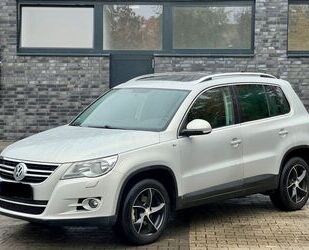 VW Volkswagen Tiguan 2.0 TSI 4MOTION Sport & Style Sp Gebrauchtwagen