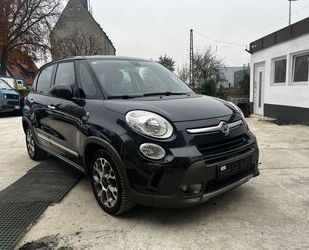 Fiat Fiat 500L Trekking 0.9 8V TwinAir Euro 6 Navi AHK Gebrauchtwagen