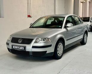 VW Volkswagen Passat LIMOUSINE 1.9 TDI*KLIMAAUTO*1850 Gebrauchtwagen