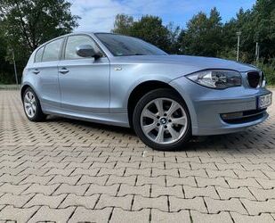 BMW BMW 116i mit Navigation, Glasdach, 1995 ccm Gebrauchtwagen