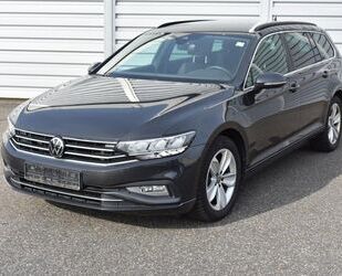 VW Volkswagen Passat Highline*ACC*Pano*LED*AHK*Navi*C Gebrauchtwagen