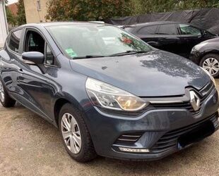 Renault Renault Clio IV Cargo 1.2 Extra Benzin 1. Hd. Nav Gebrauchtwagen