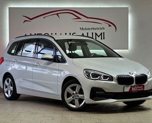 BMW BMW 220 Baureihe 2 Gran Tourer 220 d DAB+ NAVI Gebrauchtwagen