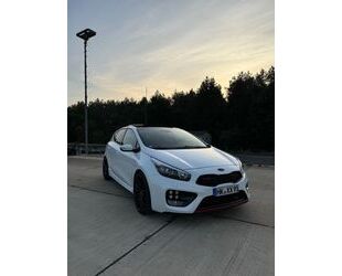 Kia Kia ceed / Ceed 1.6 T-GDI GT-Track GT-Track Gebrauchtwagen