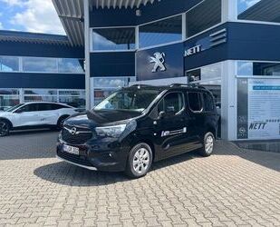 Opel Opel Combo Life Ultimate Turbo 130 AT8 Gebrauchtwagen