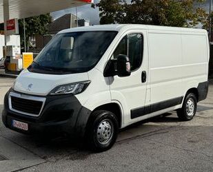 Peugeot Peugeot Boxer Kasten 330 L1H1 Pro Avantage Edition Gebrauchtwagen