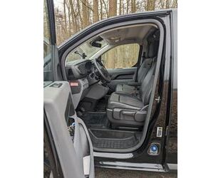 Toyota Toyota Proace (Verso) 2,0-l-D-4D 106kW L2 Shuttle Gebrauchtwagen