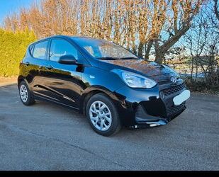 Hyundai Hyundai i10 1.0 Klima, Reifen und TÜV NEU Gebrauchtwagen