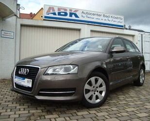 Audi Audi A3 Sportback 1.2 TFSI Attraction Xenon/PDC/SH Gebrauchtwagen