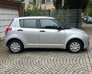 Suzuki Suzuki Swift Limousine 4türig/Klima/TÜV/AU neu Gebrauchtwagen