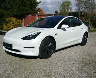 Tesla Tesla Model 3 Long Range (RW 602 km) Allrad ACC Na Gebrauchtwagen