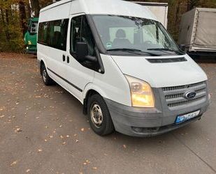 Ford Ford Transit Kombi HD FT 300 M 2.2 TDCI 9 Sitze Gebrauchtwagen