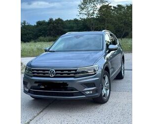 VW Volkswagen Tiguan Allspace 2.0 TSI R-Line Standhz Gebrauchtwagen