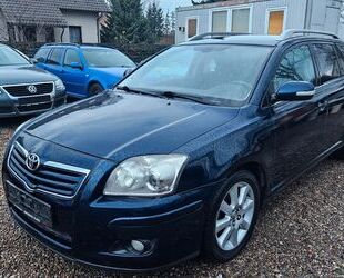 Toyota Toyota Avensis Combi Sol 1.8-l-VVT-i Gebrauchtwagen