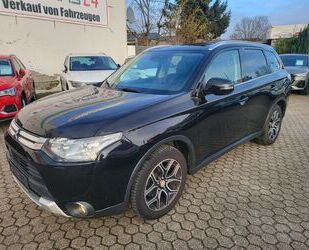 Mitsubishi Mitsubishi Outlander ClearTec Instyle 4WD ***7 Sit Gebrauchtwagen