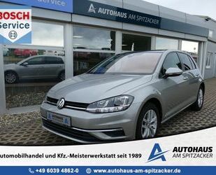 VW Volkswagen Golf 1.5 TSI Comfortline NAVI PANO Gebrauchtwagen