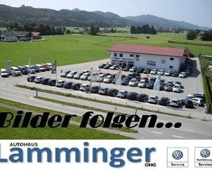 VW Volkswagen Polo VI Move 3,99% NAVI PDC SHZ CLIMATR Gebrauchtwagen