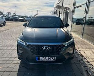 Hyundai Hyundai SANTA FE 2.2 CRDi Premium 4WD 8AT Premium Gebrauchtwagen