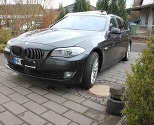 BMW BMW 530d xDrive Touring - Vollausstattung usw Gebrauchtwagen