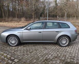 Alfa Romeo Alfa Romeo Alfa 159 2.4 JTDM 20V Gebrauchtwagen