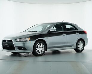 Mitsubishi Mitsubishi LANCER 1.6 KLIMA+XENON+SCHECKHEFTGEPFLE Gebrauchtwagen