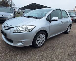 Toyota Toyota Auris Executive 1.6 Gebrauchtwagen