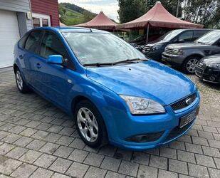 Ford Ford Focus Lim. Style Top Zustand Gebrauchtwagen