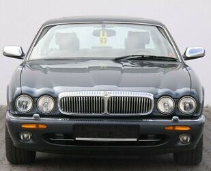 Jaguar Jaguar Daimler V8 Langversion 2 Jahre Garantie Gebrauchtwagen