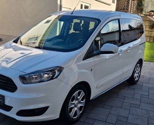 Ford Ford Tourneo Courier 1.5 TDCi 70kW Kamera, Navi, M Gebrauchtwagen