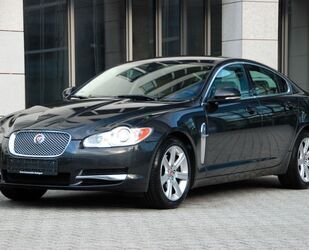 Jaguar Jaguar XF 3.0 V6 Diesel Luxury| XENON| NAVI| LEDER Gebrauchtwagen