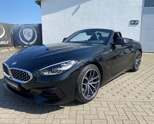 BMW BMW Z4 Roadster sDrive 20i Sport Line/Navi/LED/HiF Gebrauchtwagen