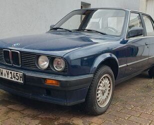 BMW BMW 316i E30 Blaue Sportsitze Rostfrei Servo ABS Gebrauchtwagen