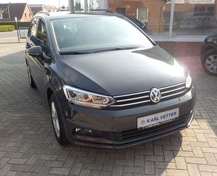 VW Volkswagen Touran 1.6 TDI Navi LED Gebrauchtwagen