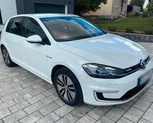 VW Volkswagen e-Golf große Batterie 35,8 kw/h - 8-Fac Gebrauchtwagen