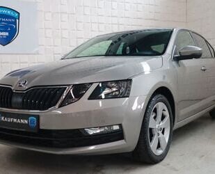 Skoda Skoda Octavia Lim. Ambition Navi SHZ PDC 8-fach Gebrauchtwagen