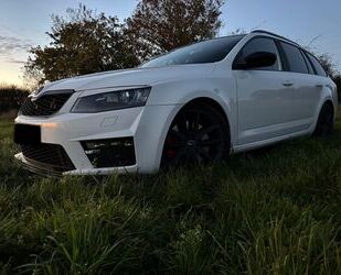 Skoda Skoda Octavia 2.0 TDI Combi RS Gebrauchtwagen