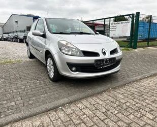 Renault Renault Clio III Rip Curl Gebrauchtwagen