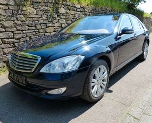 Mercedes-Benz Mercedes-Benz S 500 S -Klasse 4Matic Leder Navi PD Gebrauchtwagen