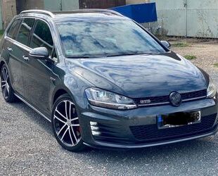 VW Volkswagen Golf 2.0 TDI DSG BMT GTD Variant,Pano,L Gebrauchtwagen