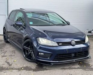 VW Volkswagen Golf*R-LINE*DYNAUDIO*BI-XENON*MAXTON*OX Gebrauchtwagen