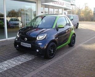 Smart Smart ForTwo cabrio el. drive Prime Leder Navi Vol Gebrauchtwagen