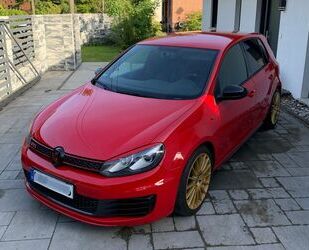 VW Volkswagen Golf 2.0 TSI GTI adidas DCC Sitzheizung Gebrauchtwagen